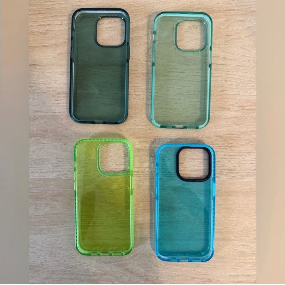 iPhone 14 Pro case bundle